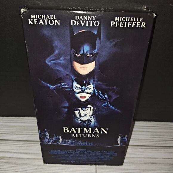 Batman Returns VHS 1992 Warner Bros Michael Keaton Tim Burton Superhero Action - Picture 3 of 7